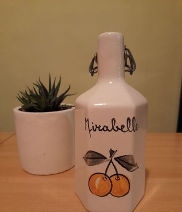 Bouteille céramique blanche, pour digestif 