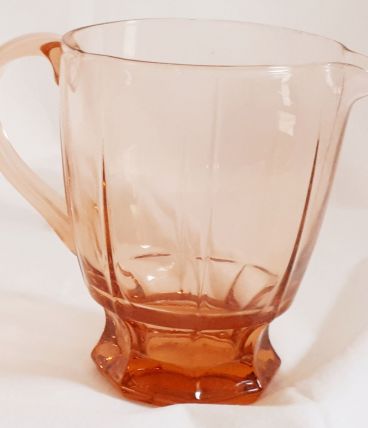 Pichet vintage verre rose