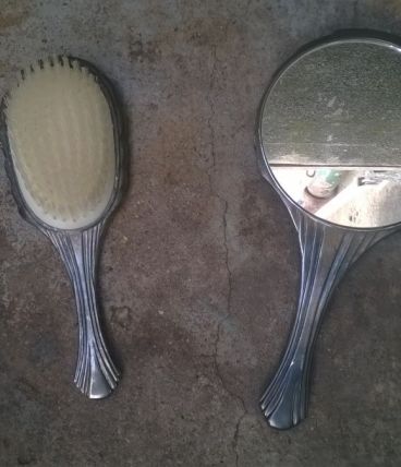 Set  miroir + brosse Art Deco en metal argenté