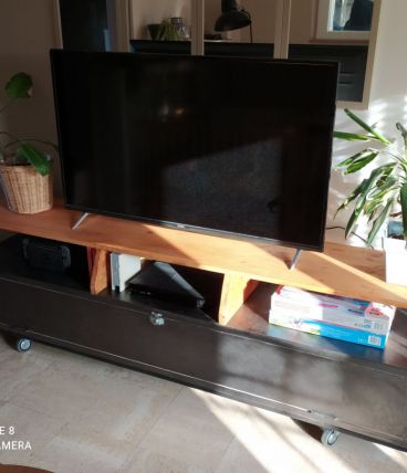 Meuble télé fabrication unique artisanale