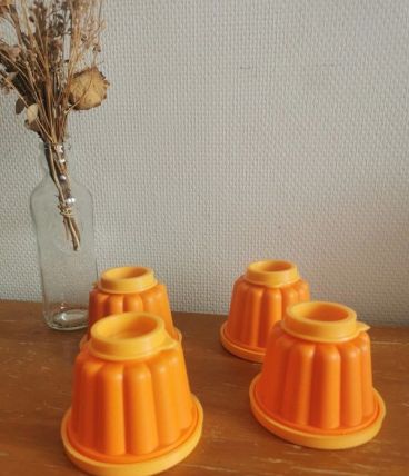 4 x moules à flan vintage Guardini