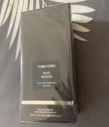 Eau de parfum Tom Ford oud wood 100ml