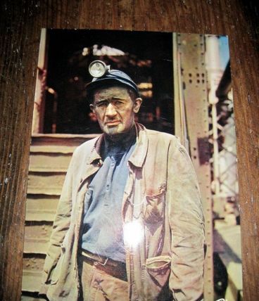 CARTE POSTALE THÈME" LA MINE"  LE MINEUR   Carte non écrite