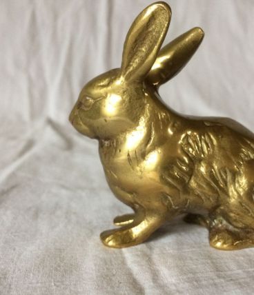 statuette lapin en laiton vintage