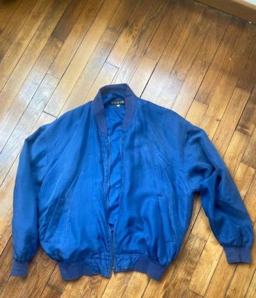 Bombers en soie marine