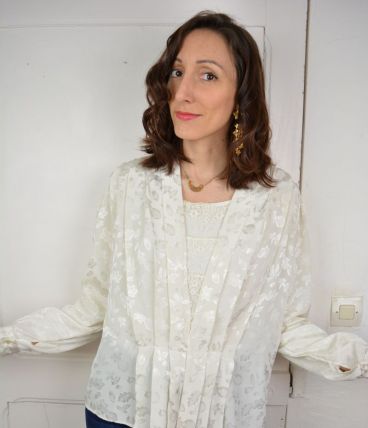 Blouse écrue plissée et satinée T.38/40