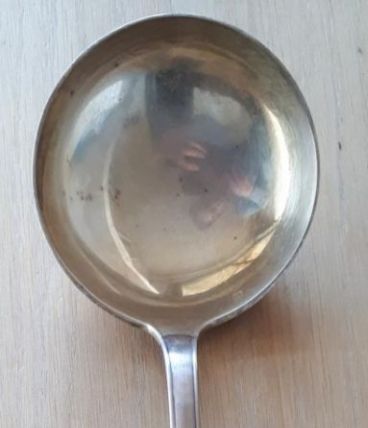 Louche en métal argenté