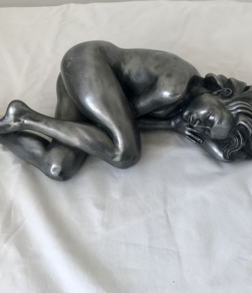 Bronze femme nue
