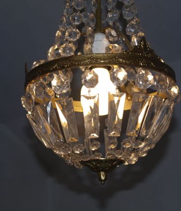  Ancien lustre à pampilles de verre, forme montgolfière