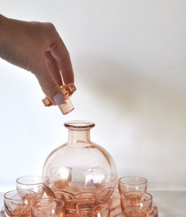 plateau + carafe + 8 verres à liqueur