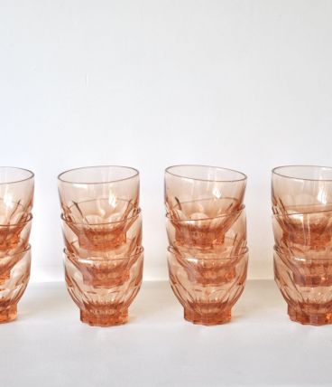  12 petits verres rosés