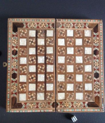 Jeu de dames et backgammon en bois &amp; nacre de voyage