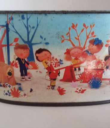 Boite métal Manège enchanté bonbons Brochet