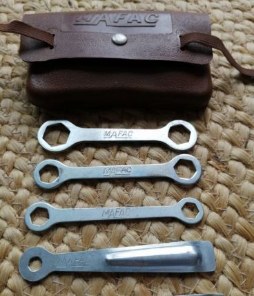 Petite trousse à outils de vélo  Mafac 