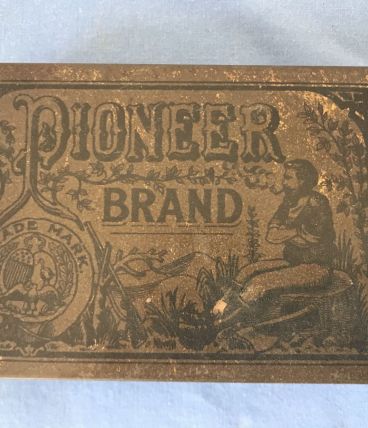 Boite Publicitaire Pioneer Brand