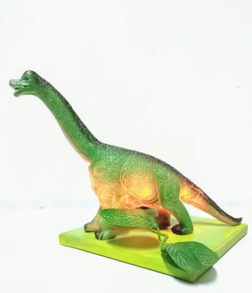 lampe dinosaure, veilleuse brachiosaure vert