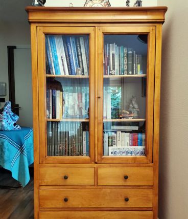 Bibliothèque en bon état