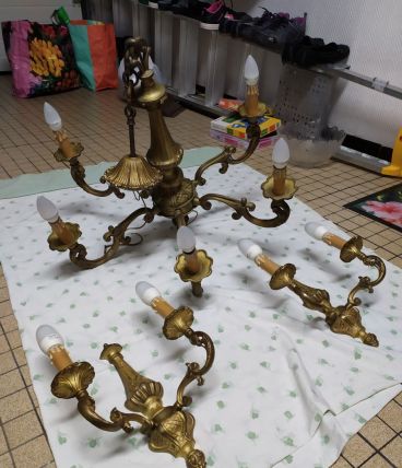 Lustre et appliques en bronze