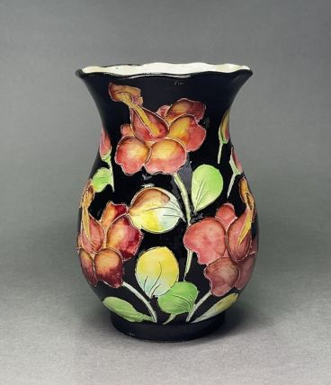 Vase décor floral Vallauris
