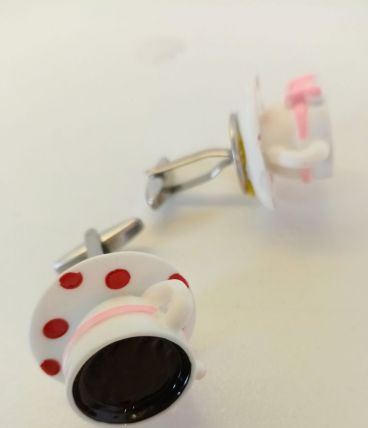 Boutons de manchette tasse de café blanche 