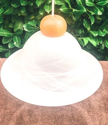 Baladeuse suspension vintage en opaline blanche