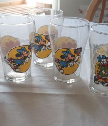Verres Disney Esso