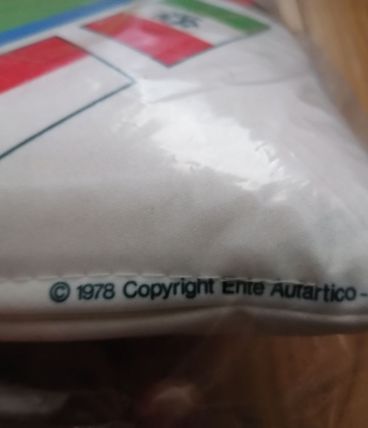 Coussin coupe monde Argentine 78 authentique sous emballage