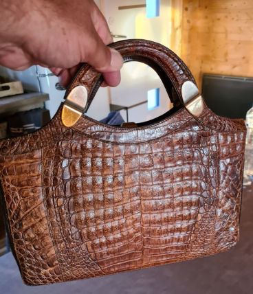 Sac à main de femme crocodile Vintage Très bonne éta année