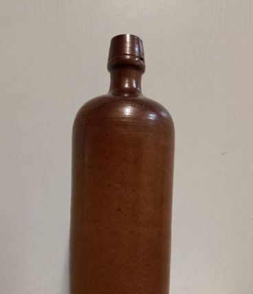 Bouteille en grès