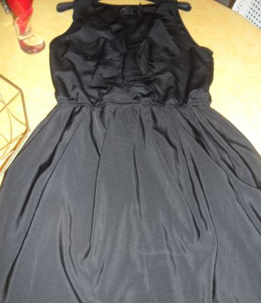 Robe noire taille 38