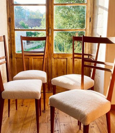 4 chaises scandinaves tissus bouclette