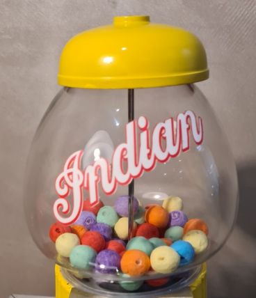 distributeur  bonbons cacahuetes 1970a 80