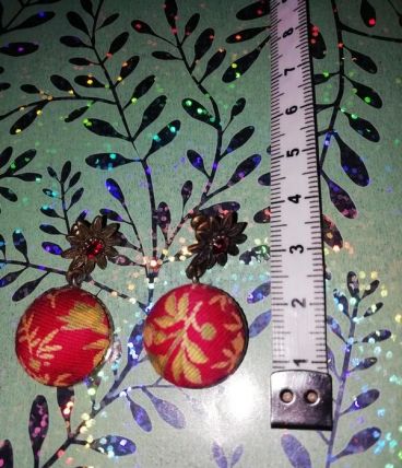 Boucles d'oreille années 80