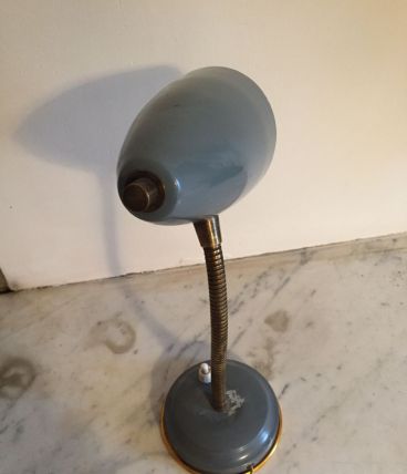 Lampe de bureau métal gris vintage flexible couleur laiton 