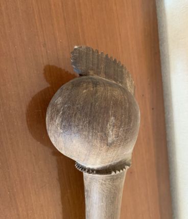 Casse-tête ou massue de guerre en bois