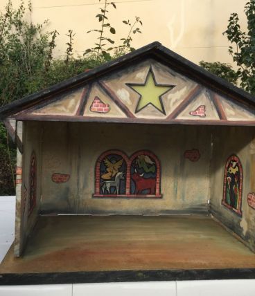 Crèche de Noël vintage années 50 en bois peint, démontable. 