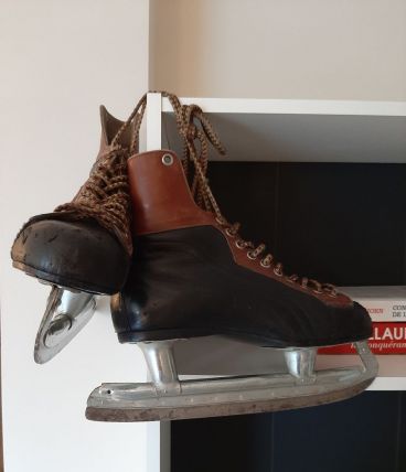 Patins à glace des années 1960