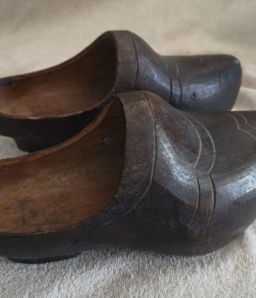 PAIRE de Sabots en bois 
