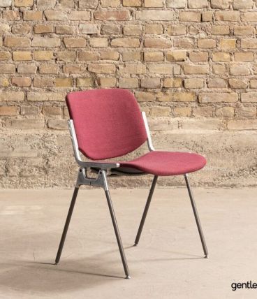 Lot de 5 chaises Castelli, design par Giancarlo Piretti