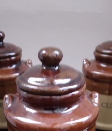 Pot a épices  terre cuite 70.