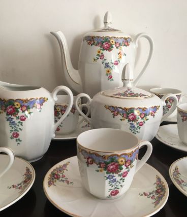 service à café pour 10 personnes complet porcelaine 