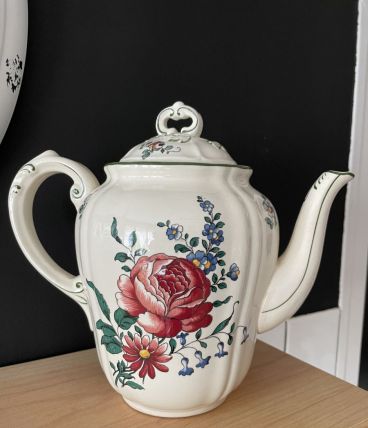 Theïere porcelaine "Villeroy et Boch"