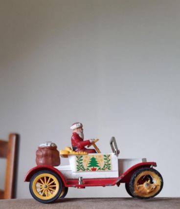 DINKY GB FORD T 1908 PERE NOEL  1960 