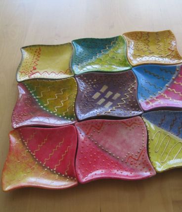 9 Mini plateaux  coupelles en porcelaine 