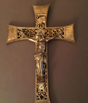 Crucifix du Christ en laiton
