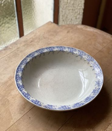 Grande assiettes creuse HBCM Creil Montereau modèle Tolga 