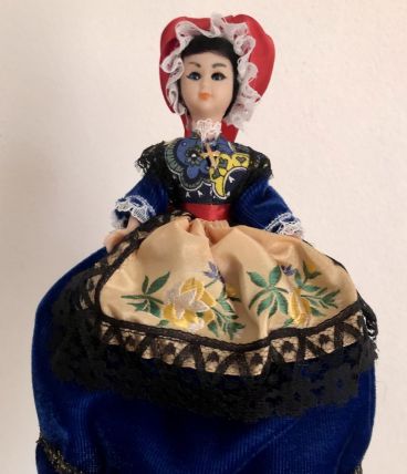 Poupée régionale folklorique - Auvergne 