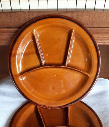 2 assiettes à fondue +plat Saint Clément 