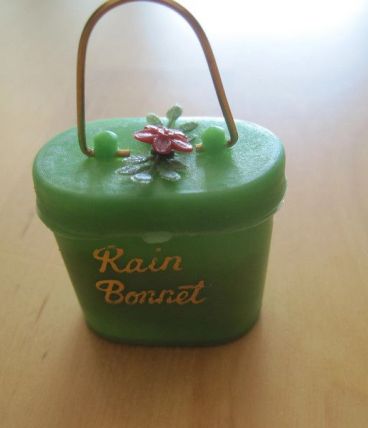 Chapeau pour la pluie rare petite boite house pour pluie