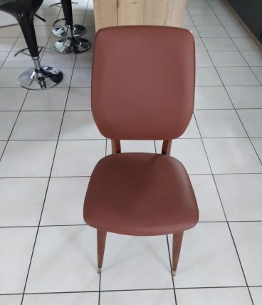 Chaises des années 60 pieds compas.